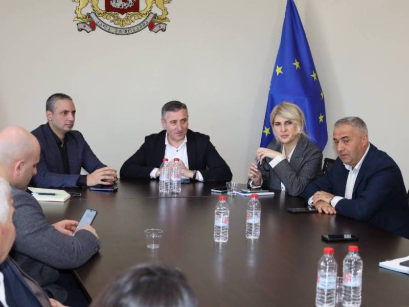 ახალგაზრდობის სააგენტოს საინფორმაციო კამპანია გრძელდება